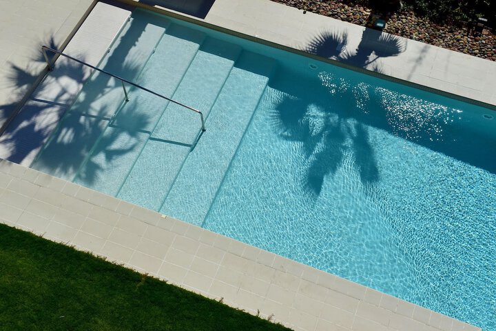 Hotel with Pool