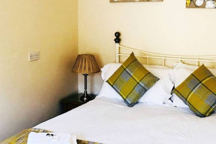 Room 15 of 40