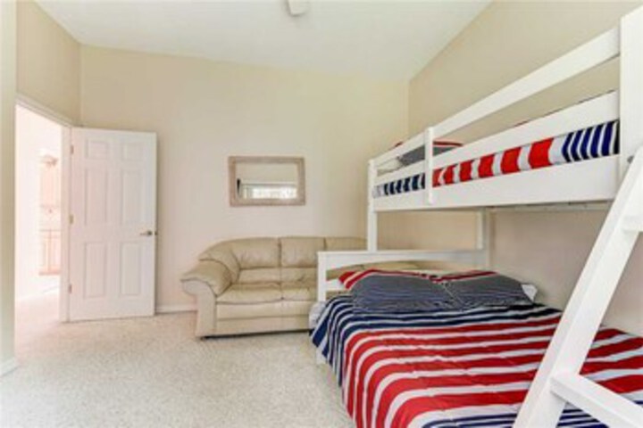 Room 46 of 54