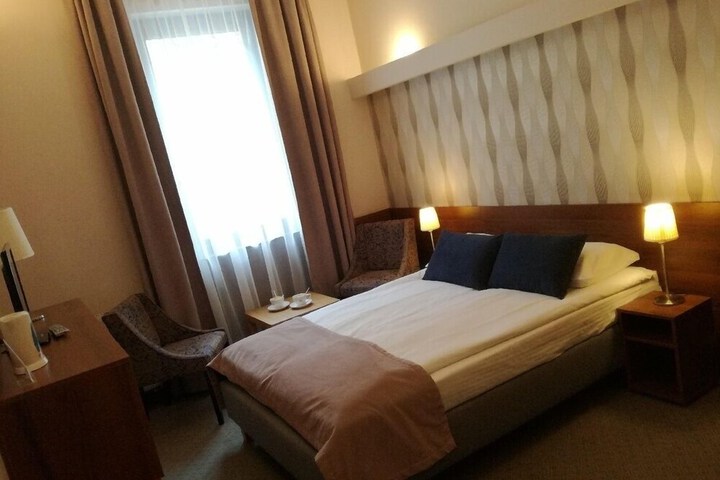 Room 37 of 38