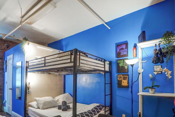 Room 55 of 268