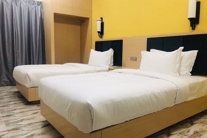 Room 14 of 39