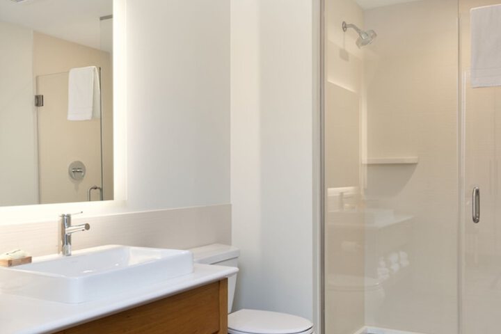 Clean Restrooms