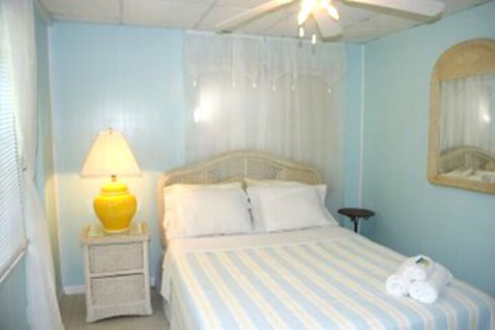 Room 50 of 71