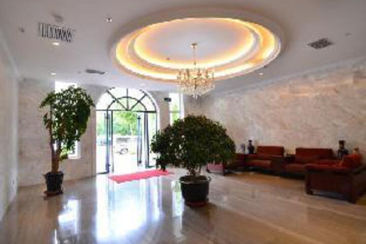 Jinyuwan Hotel (Dalian Lvshun University Town)
