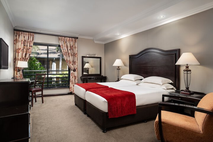 Room 15 of 85