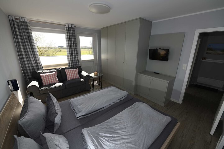 Room 14 of 75