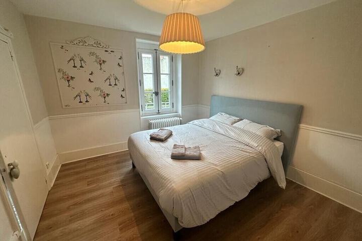 Room 5 of 47
