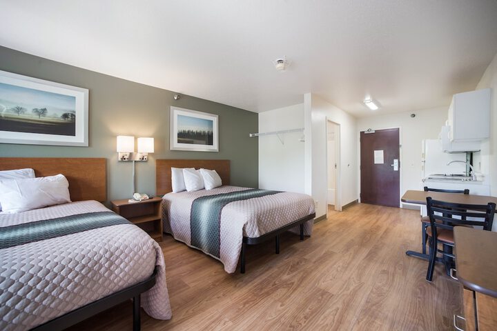 Studio 2 Double Beds (3 of 4)