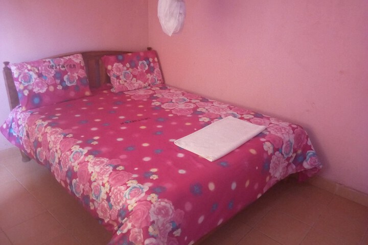 Room 7 of 23