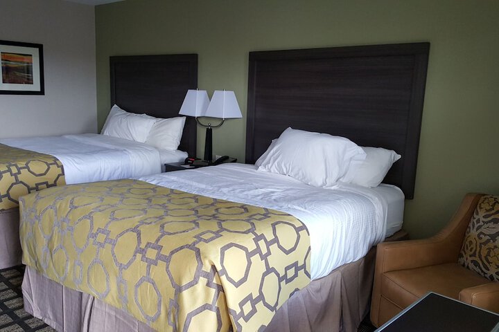 2 Double Beds (4 of 4)