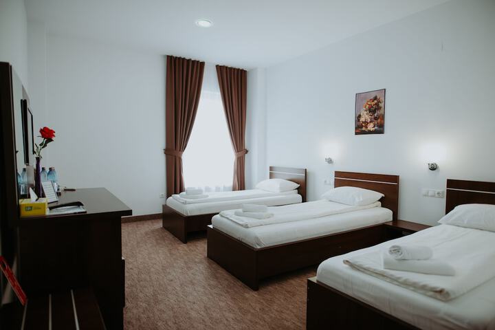 Room 4 of 57
