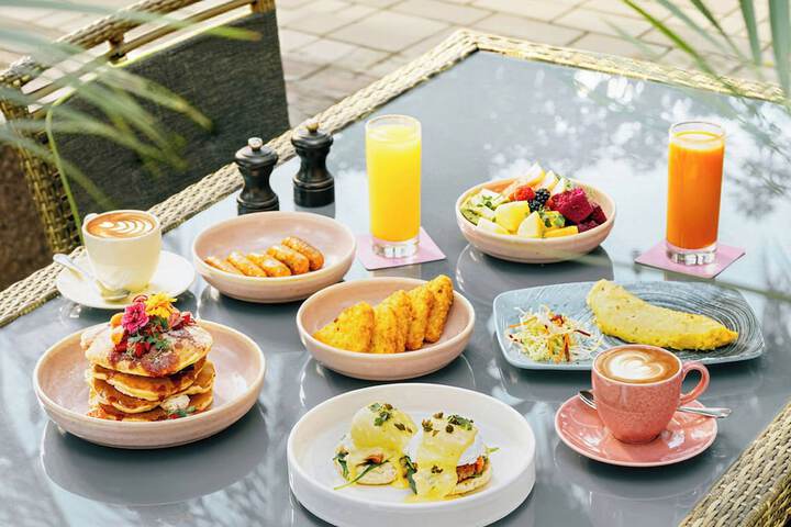 Breakfast/Coffee Service 95 of 128