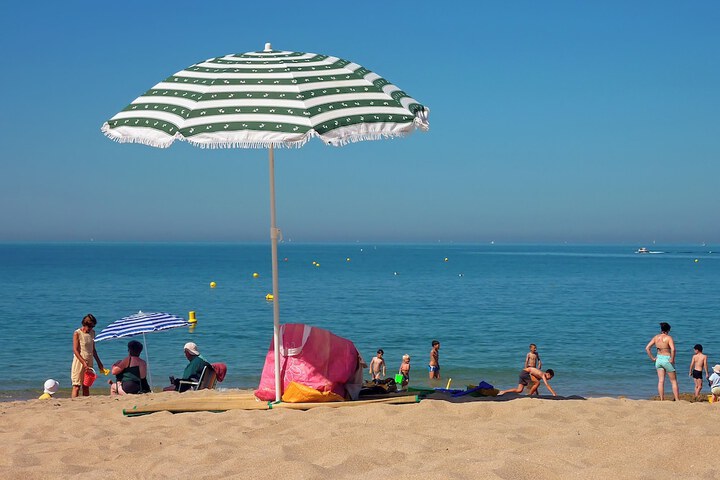 Beach 28 of 32
