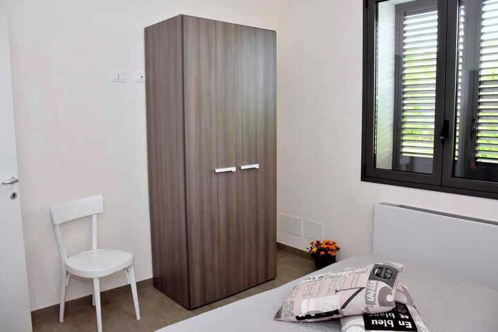 Room 37 of 50