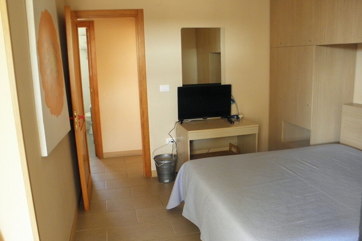 Room 20 of 64
