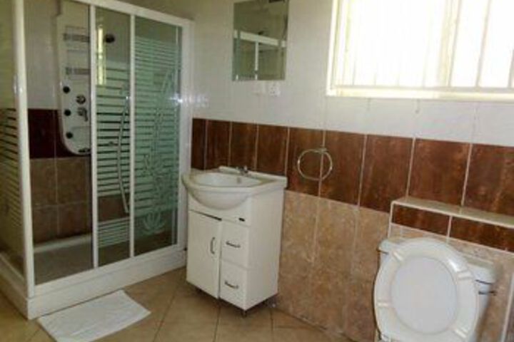 Room 3 of 23