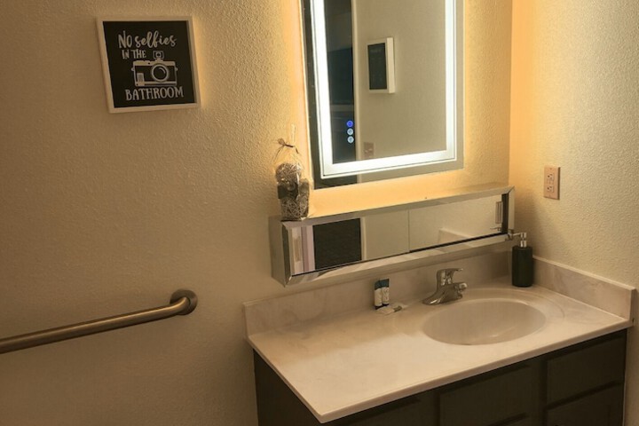 Room 19 of 23