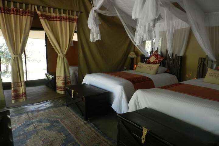 Room 8 of 16