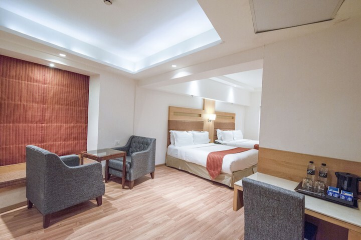 Room 18 of 38