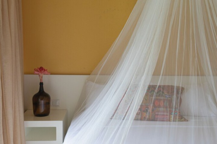 Room 10 of 39