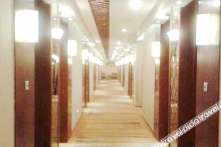 Hotel Interior 6 of 9