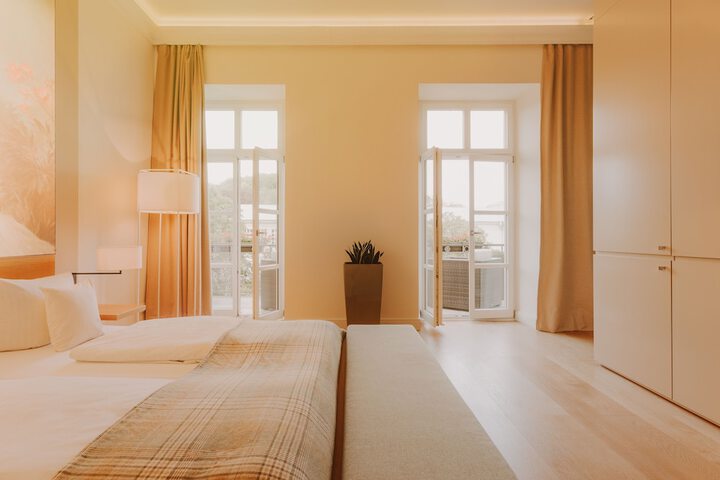 Room 10 of 54