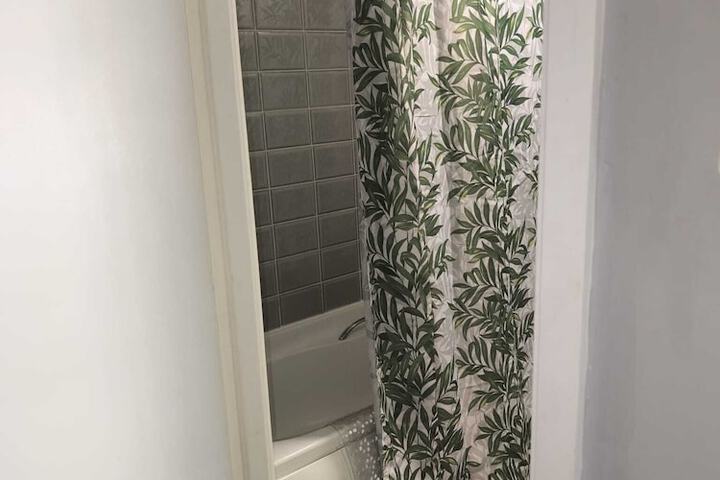 Room 30 of 57