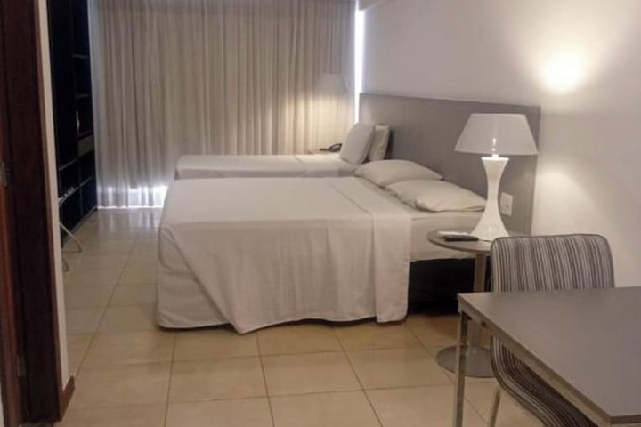 Room 13 of 31
