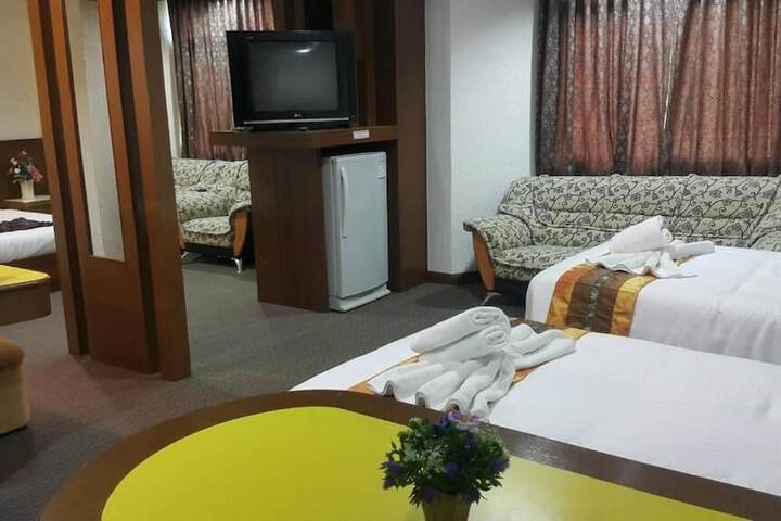 Room 16 of 41