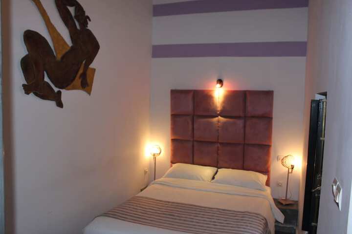 Room 3 of 52