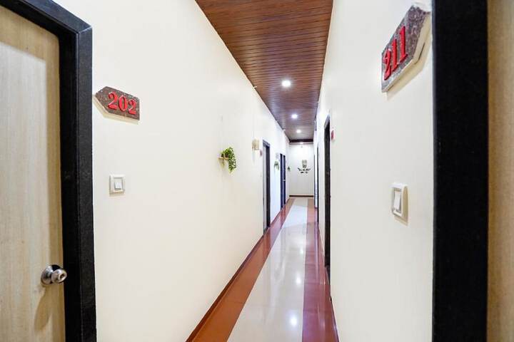 Hotel Interior 10 of 61
