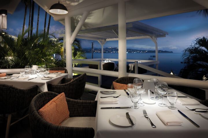 Dining 59 of 73