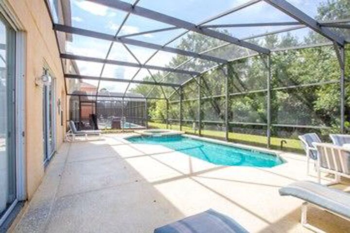 Pool 22 of 24