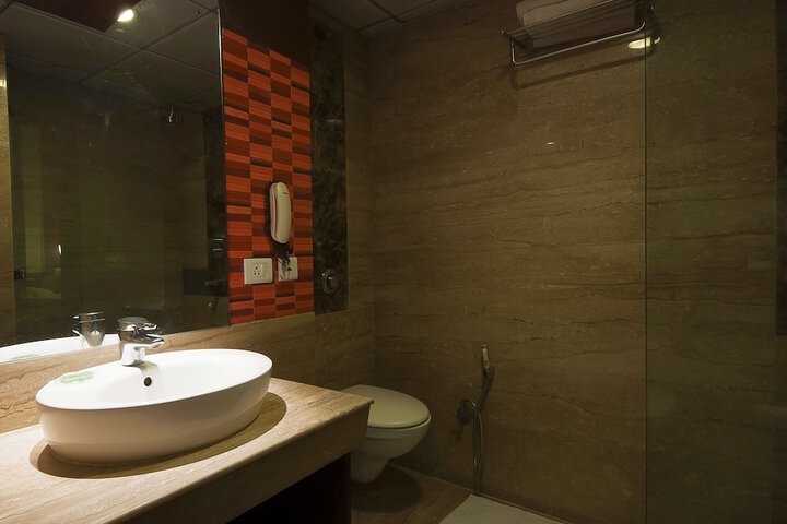 Clean Restrooms