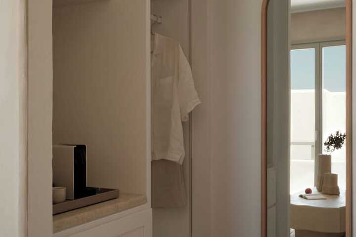 Room 35 of 85