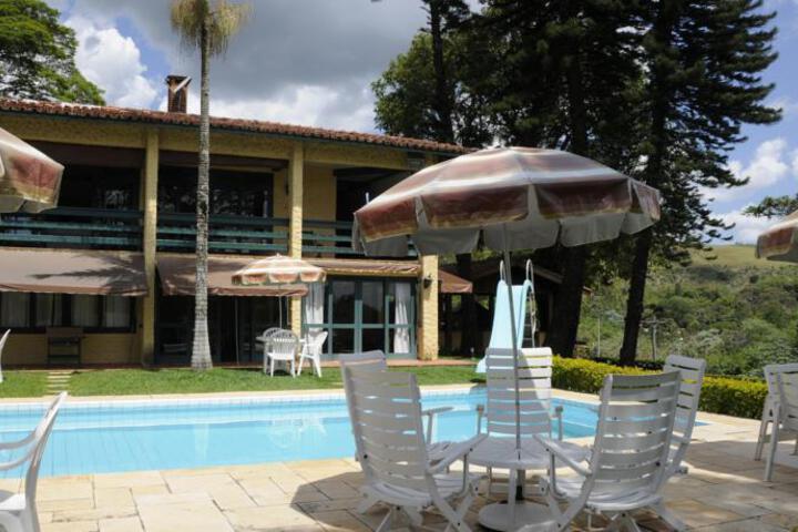 Pool 28 of 29