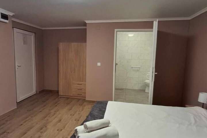 Room 20 of 51