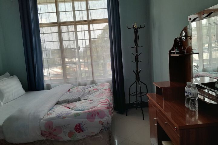 Room 15 of 29