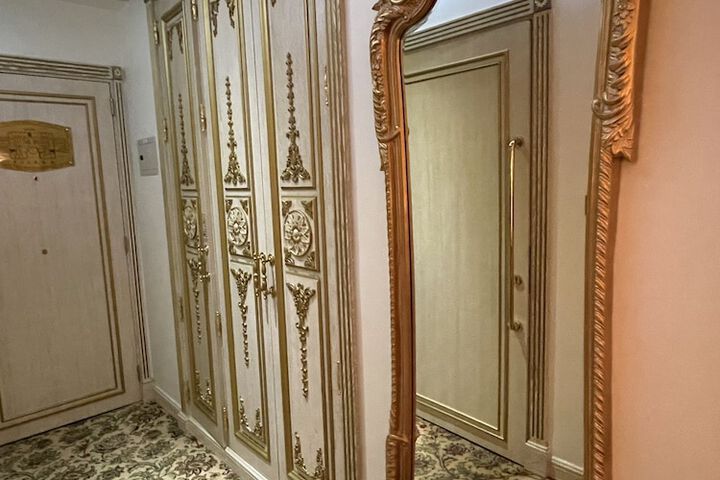 Room 15 of 57