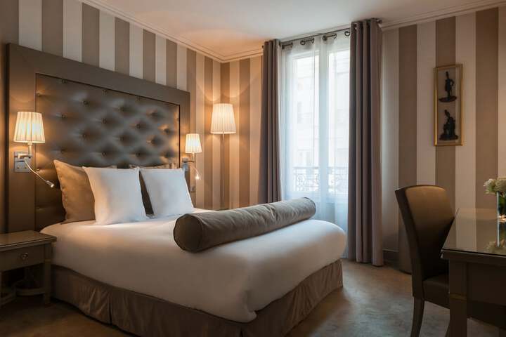 Room 20 of 65