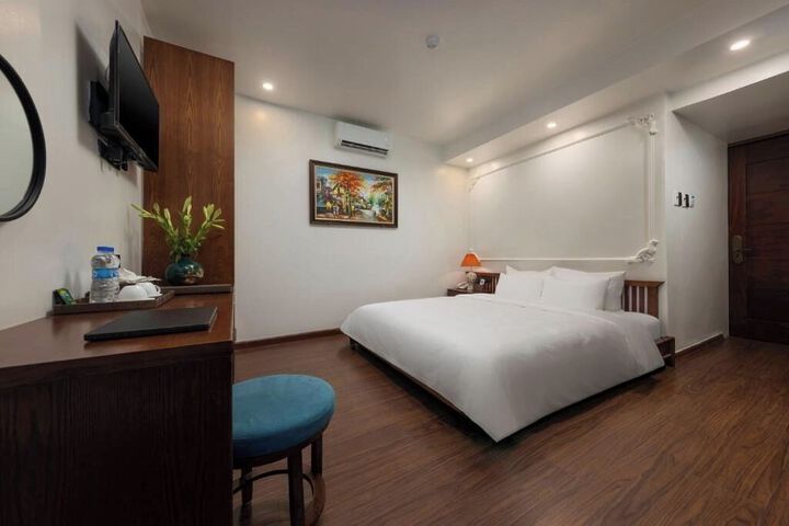 Room 20 of 23