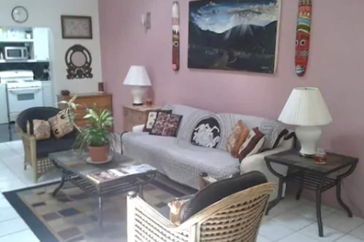 Room 12 of 34