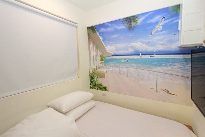 Room 32 of 246