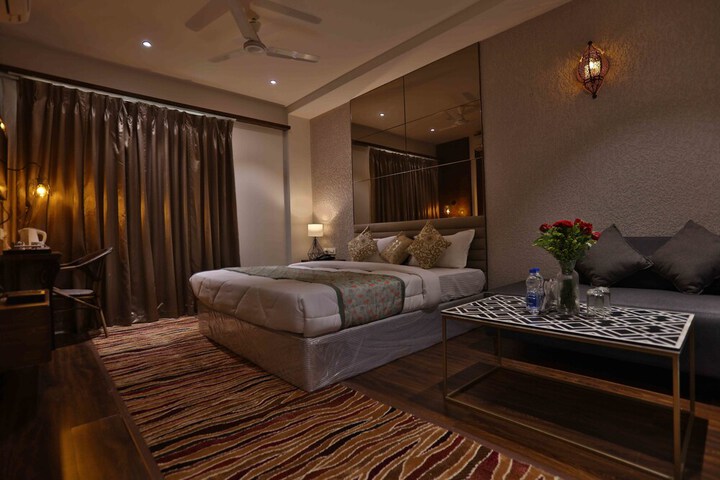 Room 16 of 59