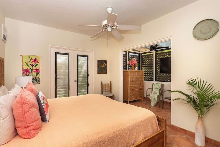 Room 28 of 186