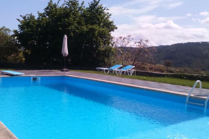 Pool 17 of 49