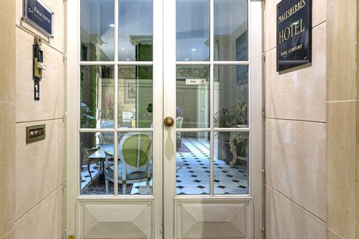 Hotel 70 of 70