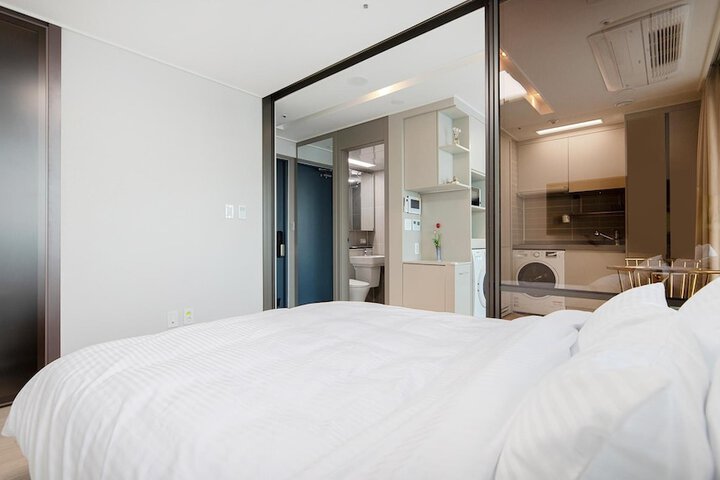Room 252 of 640