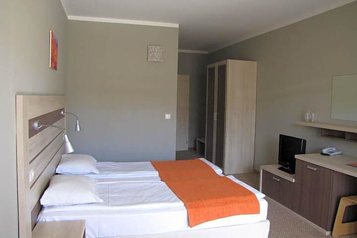 Photo 24